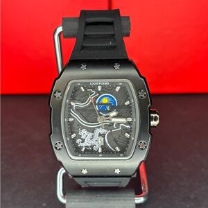 Louis Poems fashion Black Analog Watch